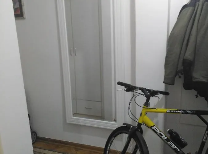 Apartment Kraljevski 2 *